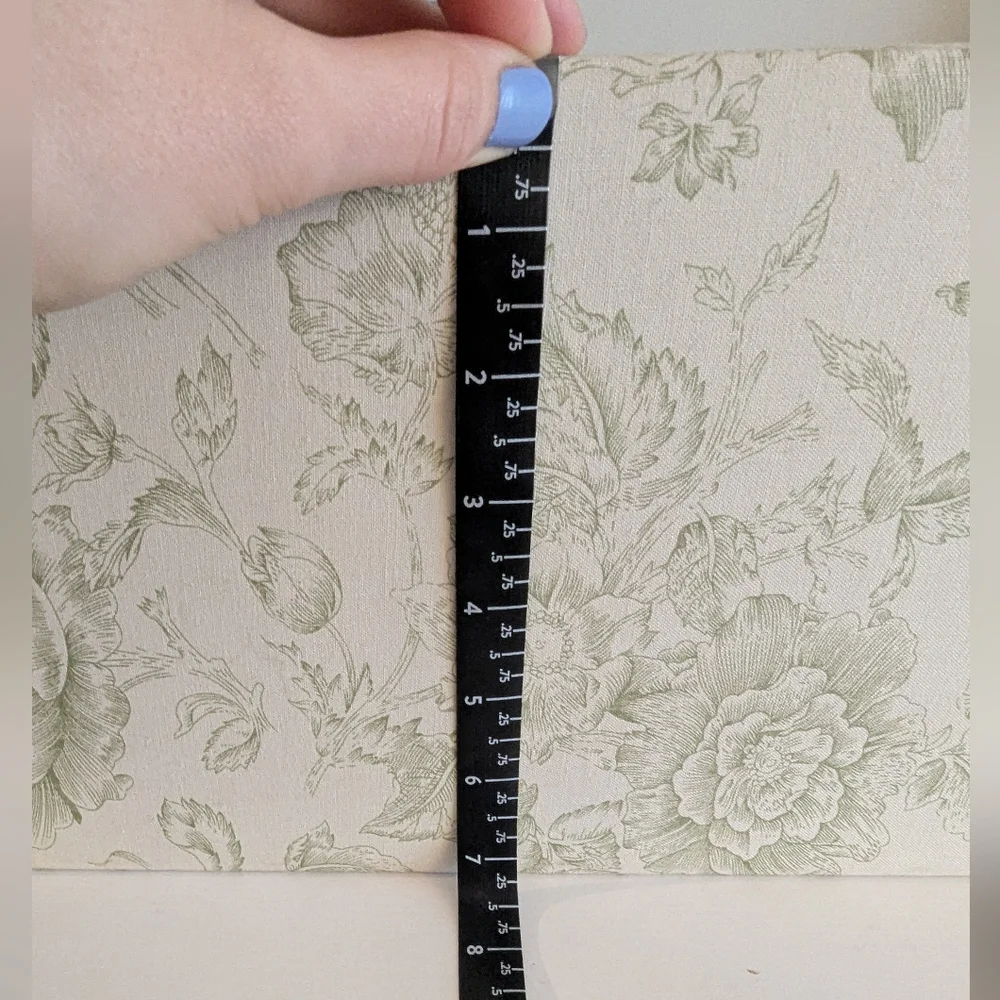 Large Floral Farmhouse Make Up Storage Container